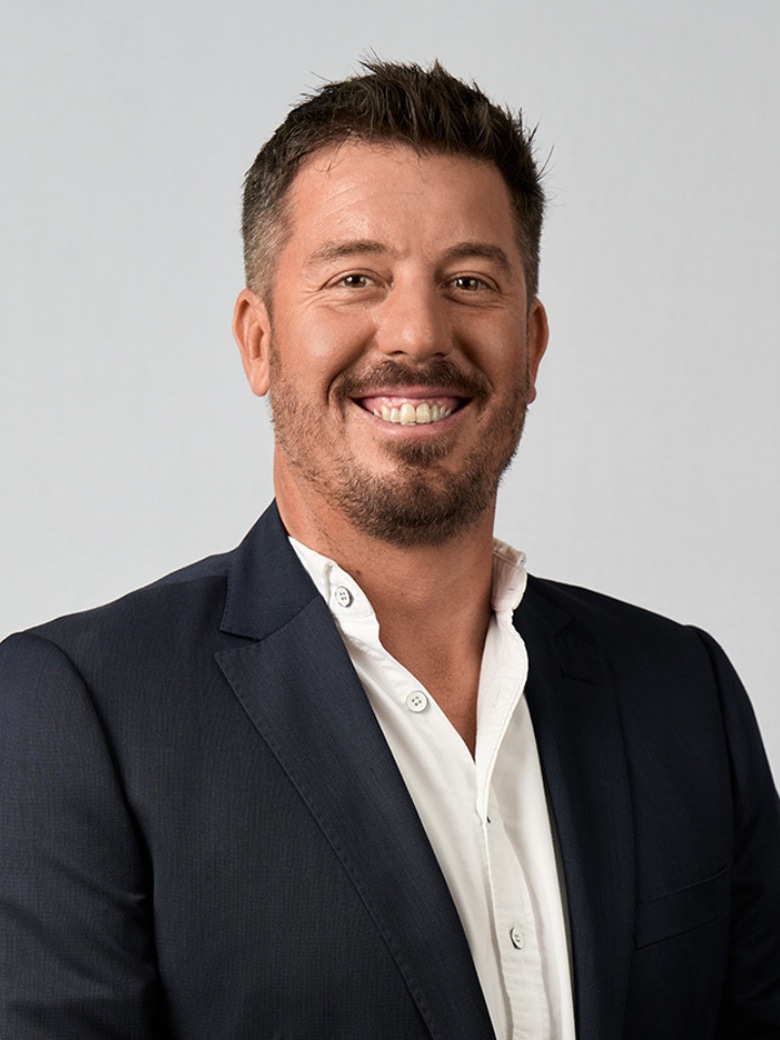 P73525 Southbase Jeremy E FA